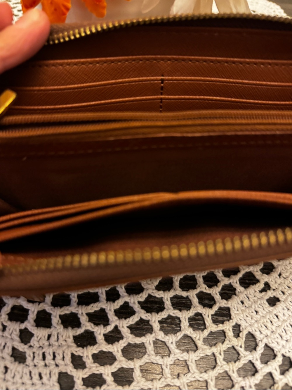 Fossil Julia Leather RFID Zip Around Clutch Wristlet Wallet Brown SWL1556 - Picture 14 of 15